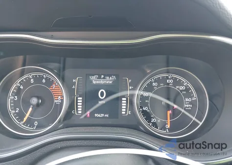 2020 Jeep Cherokee North Edition 4X4 from USA, damaged, VIN 1C4PJMCX3LD603890